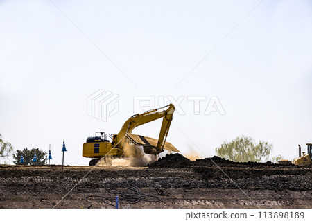 Mobile crane for Arakawa No. 2 Adjustment Pond construction 113898189