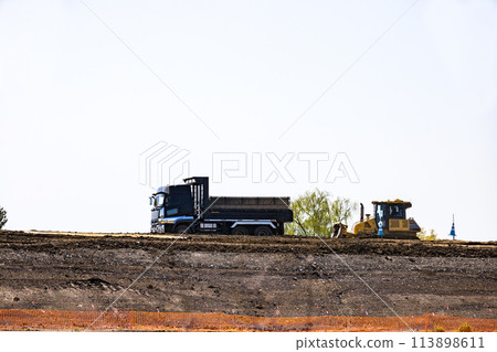 Arakawa Second Adjustment Pond Construction Dump Truck Arakawa Second Adjustment Pond Construction Dump Truck 113898611