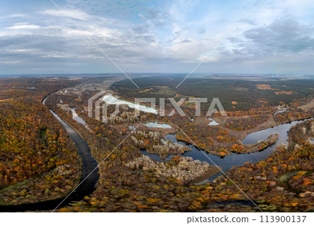 Autumn aerial river valley panorama in Ukraine 113900137