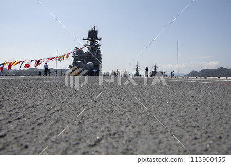 兩棲攻擊艦飛行甲板 113900455
