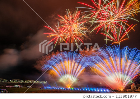 Light and Sound Pageant Fireworks Fantasy (2023) 113901977