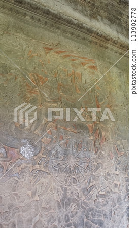 Ravana, the demon king with 20 arms and 10 heads [Angkor Wat, Cambodia] 113902778