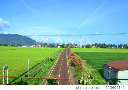 從湖西線車窗看到的景色（2022 年夏季） 113904141