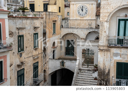Traditional Italian houses in the town of Atrani at the Amalfi Coast 113905803