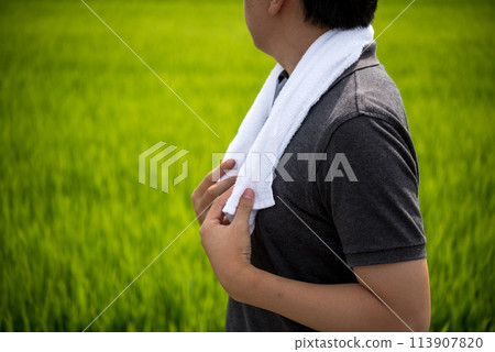 Farmer and rural agricultural portrait 113907820