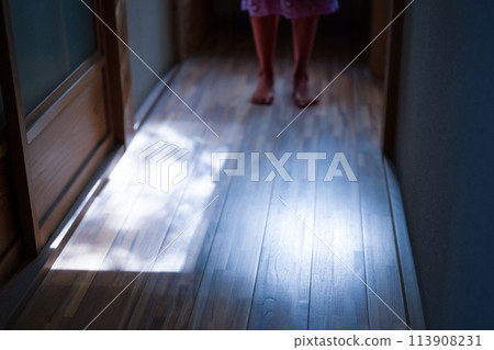 Living in the countryside: Lifestyle image cut series Living in the countryside: Lifestyle image cut series 113908231