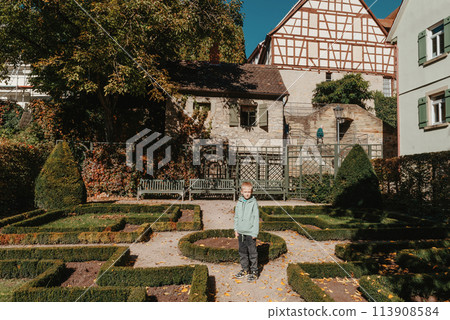 Old national German town house in Bietigheim-Bissingen, Baden-Wuerttemberg, Germany, Europe. Old Town is full of colorful and well preserved buildings. 113908584