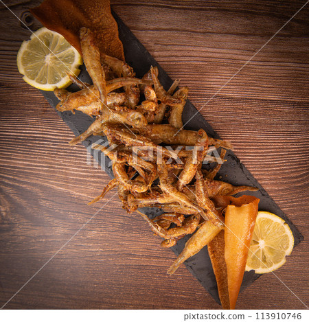 DEEP FRIED SEEFOOD, RECIPE FOR FISH, Smelt AND FRIED PITA, LEMON DEEP FRIED SEEFOOD, RECIPE FOR FISH, Smelt AND FRIED PITA, LEMON 113910746