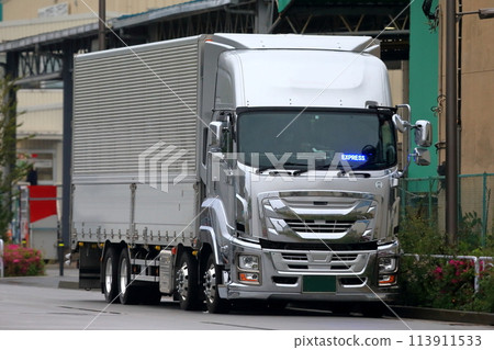 Logistics truck image Logistics truck image 113911533