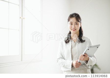 商務女性肖像 商務女性肖像 113914068