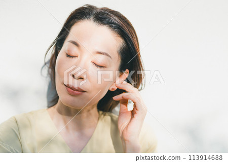 女生 女孩 女性 113914688