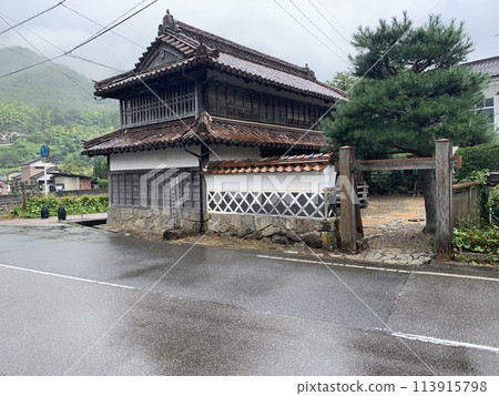 Tsuwano Castle ruins in the rain, Babasaki Tower of the Tsuwano Domain Residence 113915798