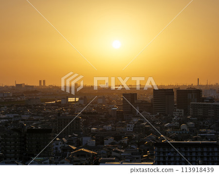 黃沙覆蓋的城市的黃昏 黃沙覆蓋的城市的黃昏 113918439