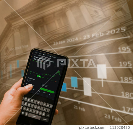 Stock trading, interest rate rise, day trader, mobile, interest rate manipulation image material 113920420