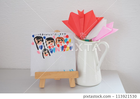 女兒送給我的母親節禮物 女兒送給我的母親節禮物 113921530