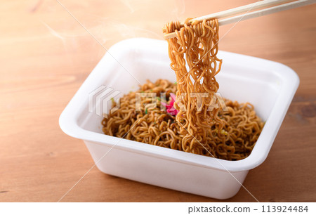 杯炒麵（即溶） 113924484