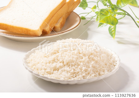 Soft raw bread crumbs 113927636