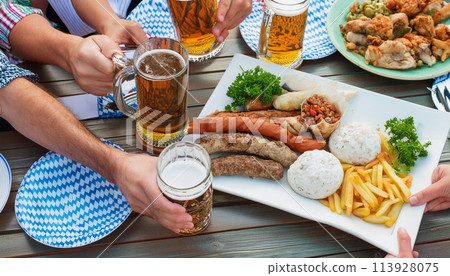 Images of German beer and Oktoberfest 113928075