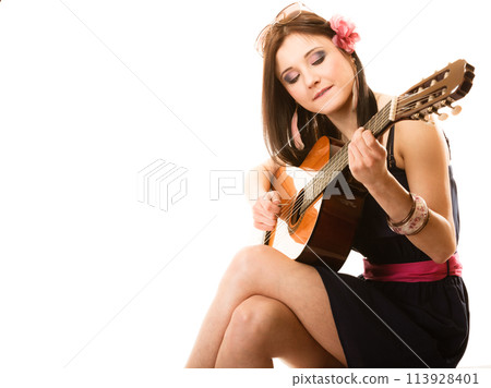 Music lover, summer girl with guitar isolated 113928401
