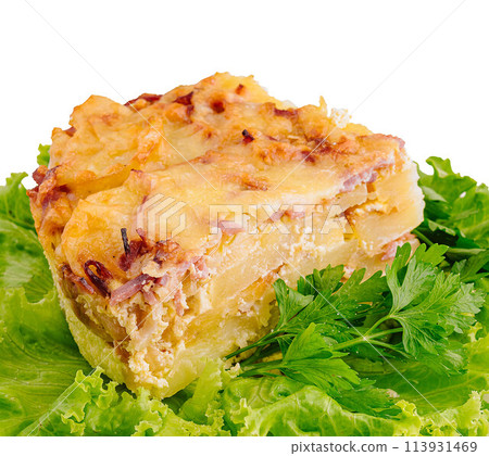 Homemade chicken pie sliced close-up Homemade chicken pie sliced close-up 113931469