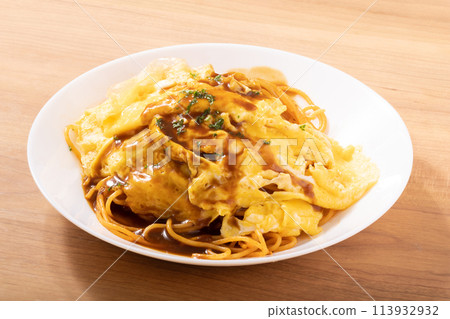 肉醬煎蛋捲義大利麵（半釉醬） 113932932