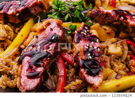 Chinese fried rice with beef close up Chinese fried rice with beef close up 113934824