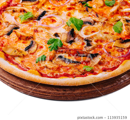 Fresh Barbecue Chicken Pizza with Vegetables and Cheese 113935159