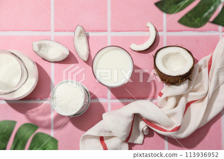 Coconut milk, concept of tasty and natural drink 113936952