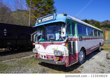 三菱礦業公交車保護車 113939029