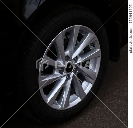 Car wheel background, car elements close view Car wheel background, car elements close view 113941505