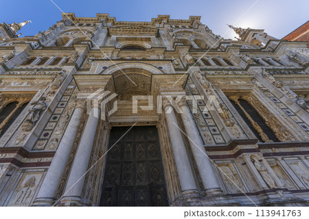 Wonderful details of Certosa di Pavia monastery 113941763