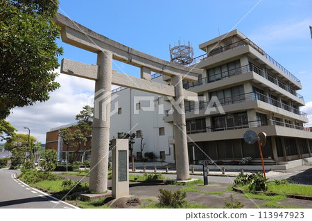 鶴岡八幡神社第一鳥居(神奈川縣鎌倉市由比濱2丁目) 鶴岡八幡神社第一鳥居(神奈川縣鎌倉市由比濱2丁目) 113947923