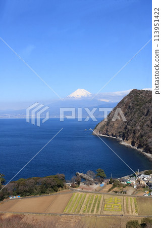 View of Suruga Port and the townscape of the Suruga Peninsula across Suruga Bay from Ida 113951422