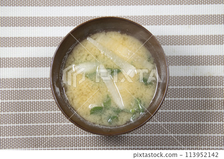 Radish miso soup Radish miso soup 113952142