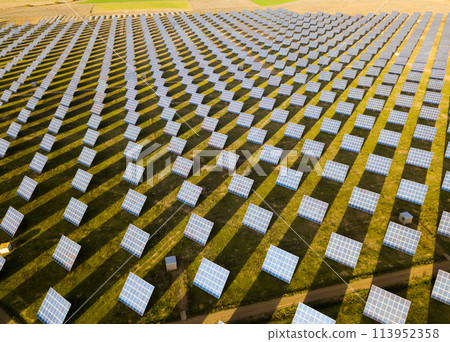 Solar power station 113952358