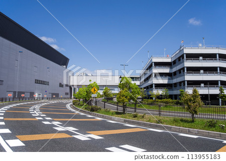[Centrair Chubu Centrair International Airport] Entrance road and parking lot P1 113955183