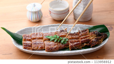 道用牛烤鰻魚 道用牛烤鰻魚 113956912