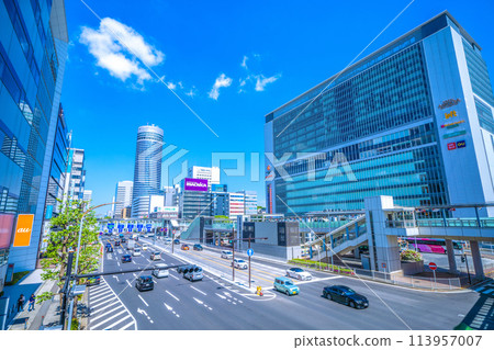 Yokohama cityscape in Japan - A view of the beautifully renovated main road in front of Shin-Yokohama Station and Shin-Yokohama Station (April 25th) 113957007