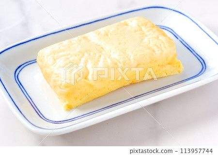 口感蓬鬆的蛋料理,厚厚的烤蛋 口感蓬鬆的蛋料理,厚厚的烤蛋 113957744