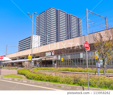 In front of the west exit of Nagamachi Station (Taihaku Ward, Sendai City, Miyagi Prefecture) 113958262