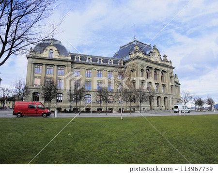 University of Bern (Switzerland) University of Bern (Switzerland) 113967739