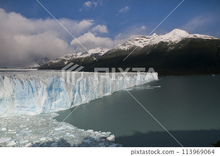 Perito Moreno Glacier, Los Glaciares National Park, Santa Cruz Province, Patagonia Argentina. 113969064