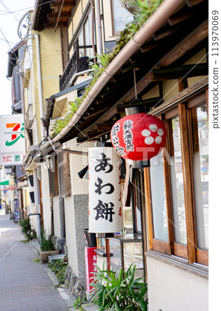 京都北野天滿宮門前的北野特產泡餅 京都北野天滿宮門前的北野特產泡餅 113970069