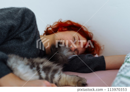 Friendship between pet and its owner Friendship between pet and its owner 113970353