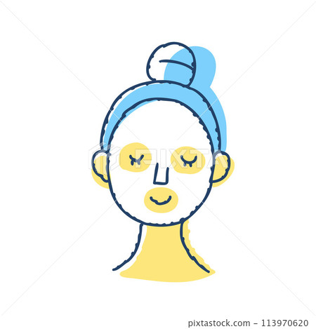 A woman doing a face pack 113970620