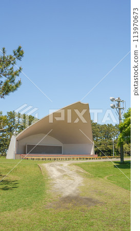 [Futtsu City, Chiba Prefecture] Cape Futtsu, Chiba Prefectural Futtsu Park, and Outdoor Theater 113970673