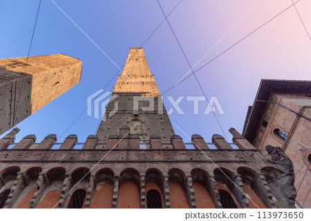 The Asinelli and Garisenda towers in Bologna are seen from an angular perspective The Asinelli and Garisenda towers in Bologna are seen from an angular perspective 113973650