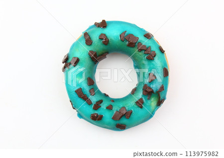 Apetite donut on white background Apetite donut on white background 113975982