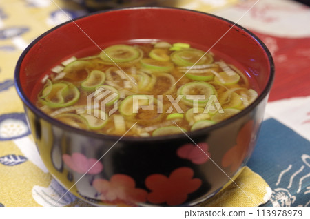 營養豐富的家常味噌湯 113978979