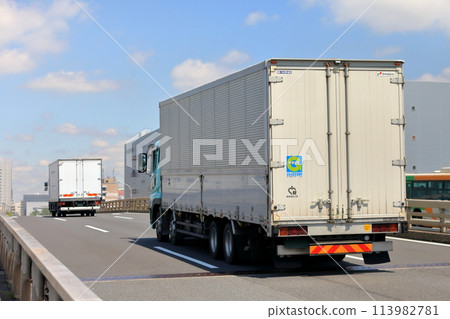 Logistics truck image Logistics truck image 113982781
